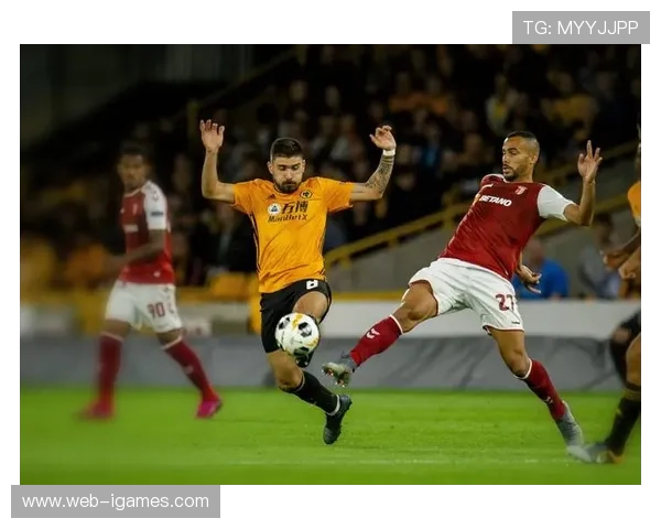 狼队2-1布伦特福德获赛季首胜，摆脱垫底位置