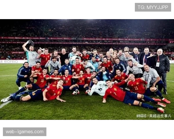 常规赛收官日综述：12支季后赛球队全部落位